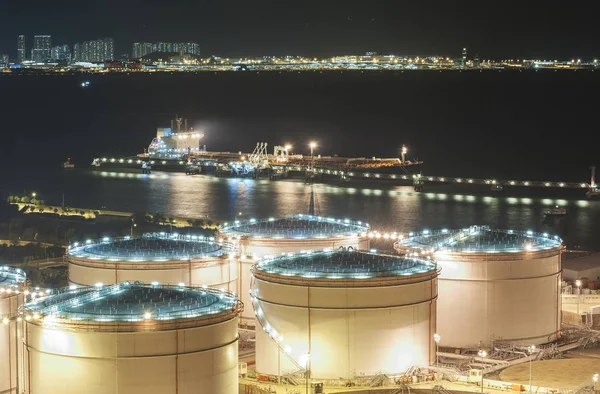 Yağ tankı ve petrol tankeri