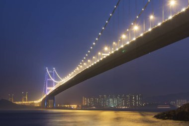 Hong Kong 'da Tsing Ma Köprüsü
