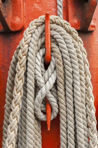 Linor Och Mast Detaljer För Segelbåt — Stockfoto