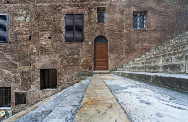 Старі Сходи Сієна Італія — стокове фото