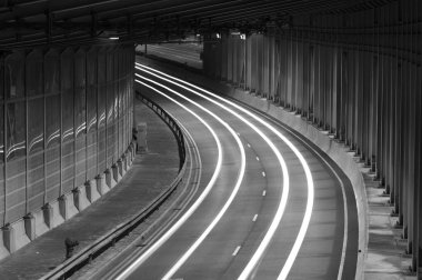 Yakın tünele arka plan trafik