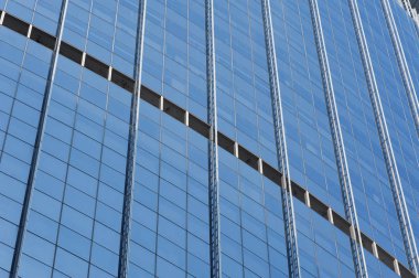 Soyut inşa ediliyor. Modern ofis binasının detayları 