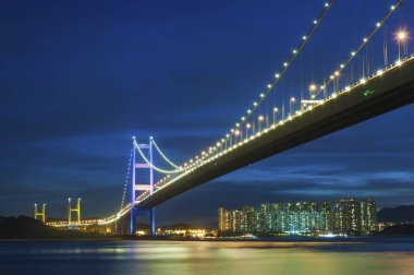 Hong Kong 'da Tsing Ma Köprüsü