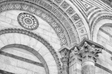 Pisa, Toskana, İtalya için klasik mimari ayrıntılar