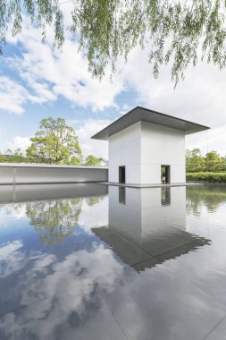 Kanazawa, Japonya - 02 Haziran 2017: DT Suzuki Müzesi. Daisetsu Teitaro Suzuki, bir bilim adamı batıda Yayilim Uzakdoğu felsefesinde enstrümental Eserleri Müzesi anısına.