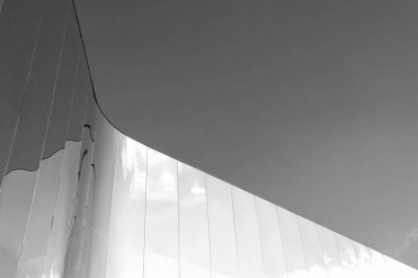 Soyut inşa ediliyor. Modern ofis binasının detayları 