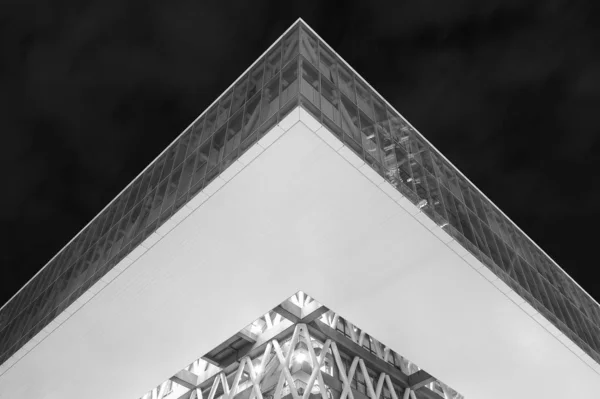 Vue Angle Bas Architecture Moderne Extérieur Ciel Nuit — Photo