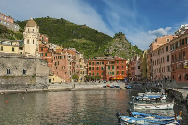 Paisaje Del Pueblo Turístico Vernazza Cinque Terre Italia —  Fotos de Stock