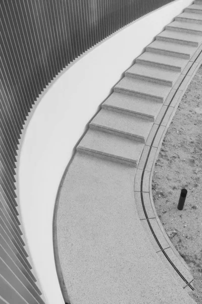 螺旋楼梯抽象建筑学背景 — 图库照片