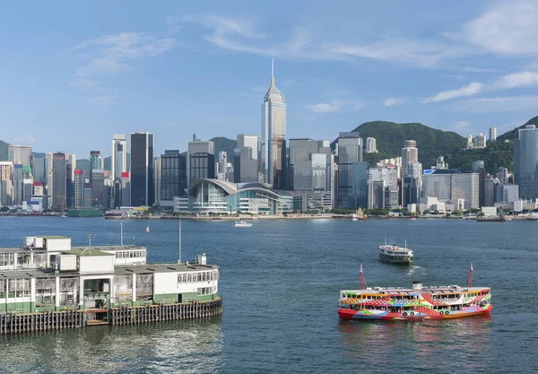 香港维多利亚港的天际线 — 图库照片