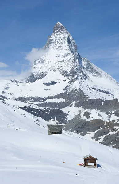 Dağ Matterhorn, Zermatt, İsviçre 'nin Idyllic manzarası — Stok fotoğraf