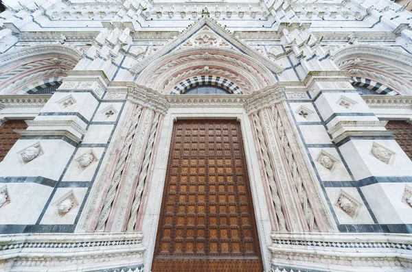 Entrance of Cattedrale di Siena, Siena, Italië — Stockfoto