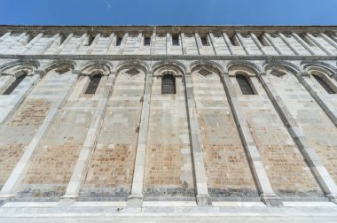 Historiical city Pisa'da klasik eski duvar, Toskana, İtalya