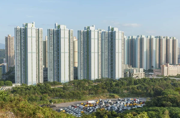 Edifício residencial de arranha-céus de bens públicos em Hong Kong cit — Fotografia de Stock