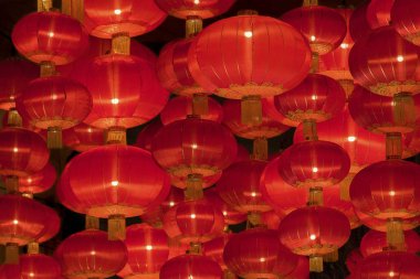 Sonbahar bayramı kutlaması için kırmızı Çin feneri.