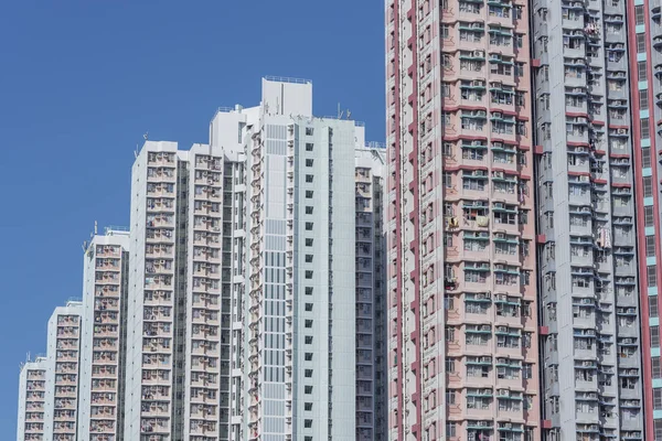 High rise residential building in Hong Kong city — Stock Photo, Image
