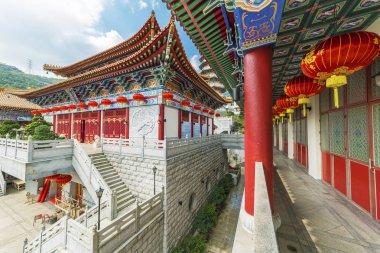Hong Kong şehrinde Çin tapınağı Batı Manastırı