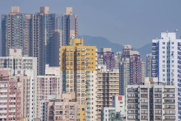 Πολυώροφο κτίριο κατοικιών στο Χονγκ Κονγκ — Φωτογραφία Αρχείου