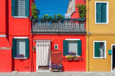 Burano Adası, Venedik, İtalya 'da renkli bir ev. 