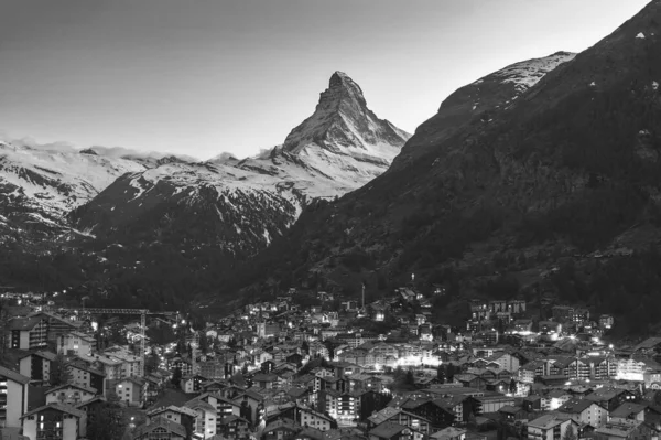 Sviçre Nin Zermatt Kentindeki Dağ Matterhorn Unun Idyllic Manzarası — Stok fotoğraf