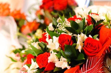 Kırmızı gül buketi.