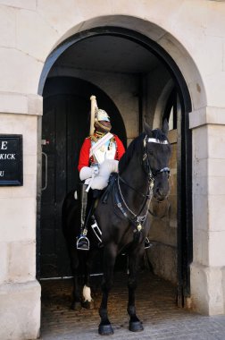 Londra 30 Eylül 2015: Kraliçe'nin at nöbetçi muhafızı.