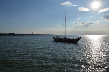 Belgorod-Dniester Kalesi - tarihi bir anıt ve XIII-Xv yüzyılların şehir planlama. Ukrayna toprakları üzerinde en iyi korunmuş kale biridir.