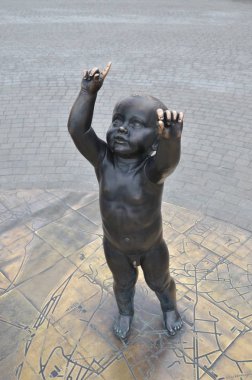 Kiev Dinyeper Nehri'nin orta görünümünü.