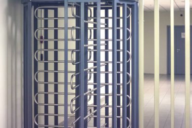 Turnike Kapı sadece çalışanlar için