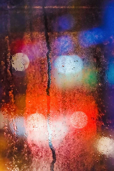 Lluvia gotas primer plano en la ventana — Foto de Stock