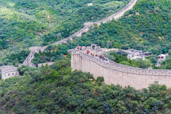 Beijing China Septiembre 2018 Gente Está Escalando Gran Muralla Beijing — Foto de Stock