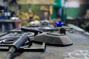 Makine kaynak ve kaynak maskesi