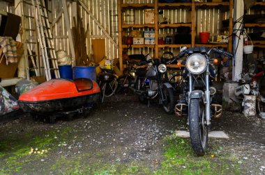 10.10.2019 Helsinki, Finlandiya - açık garaj alanı, klasik m ile