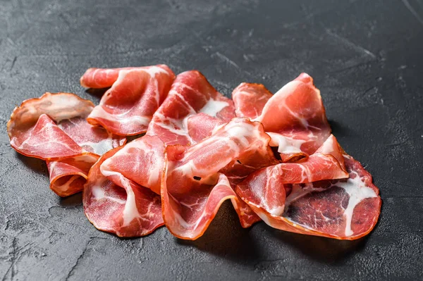 Bacon Rolado Italiano Pancetta Piacentina Carne Porco Fundo Preto Vista — Fotografia de Stock