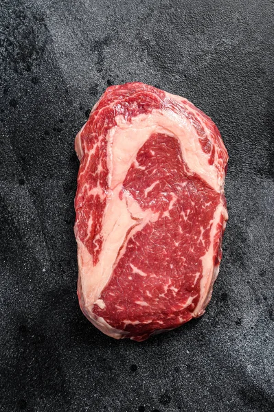 Raw Steak Ribeye Žebírko Černého Anguse Černé Pozadí Pohled Shora — Stock fotografie