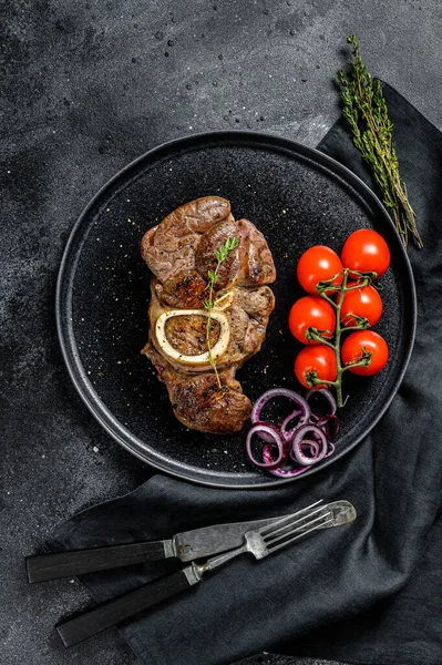 Vařené Maso Kosti Osso Buco Rajčatové Omáčce Dušené Maso Ossobuco — Stock fotografie