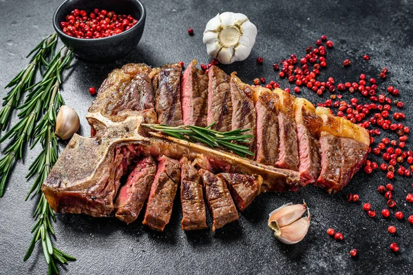 Gesneden Gegrilde Bone Biefstuk Gekookt Vlees Van Tbone Beef Zwarte — Stockfoto