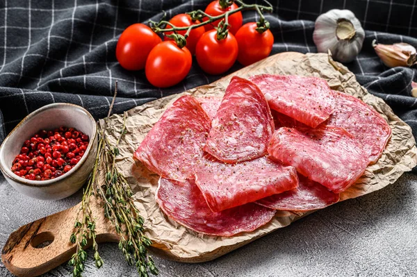 Slices Spanish Salami Salchichon Gray Background Top View — Stock Photo, Image