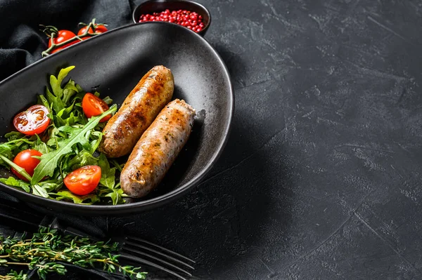 Gegrilde Worsten Met Tomaat Arugula Salade Bbq Vlees Recept Duits — Stockfoto