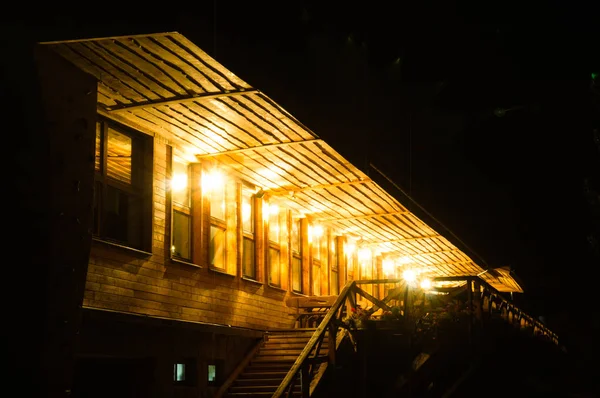 Horsky Hotel Popradske Pleso Noche Parque Tatransky Narodny Vysoke Tatry — Foto de Stock