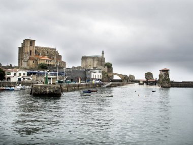 Bağlantı noktası Castro Urdiales, İspanya