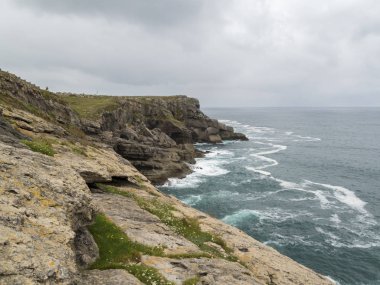 Cliffs İspanya Cantabria kıyısında