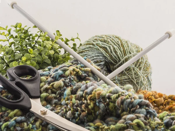 El ile yapılan giyim örme