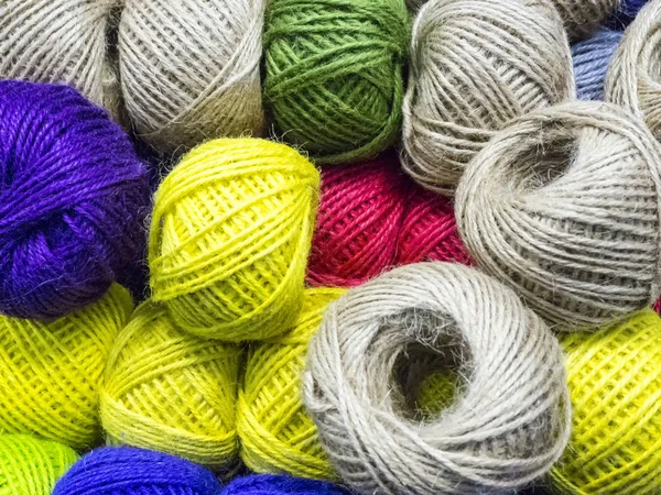 Wolle Clews Von Verschiedenen Farben — Stockfoto