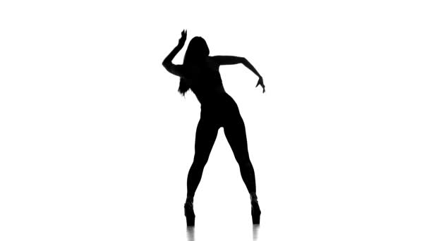 Μαύρη Σιλουέτα Στο Λευκό Φόντο Κορίτσι Που Χορεύει Σύγχρονο Χορό — Αρχείο Βίντεο