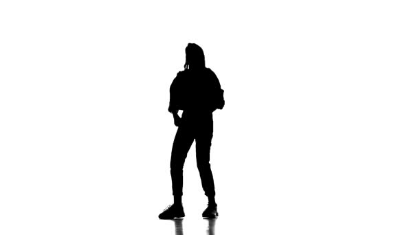 Черный Силуэт Белом Фоне Женщина Танцует Хип Хоп Уличные Танцы — стоковое видео