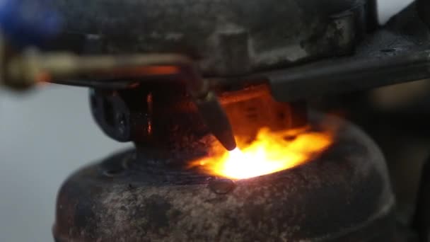 Opravy Turbín Pro Automobily Speciální Zařízení Svařování Zavírání — Stock video