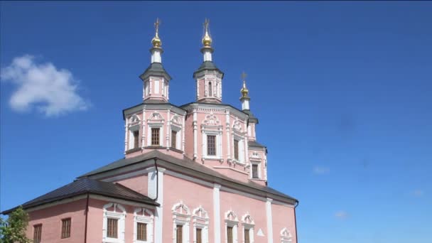 Pravoslavný Kostel Obloze Pohybující Oblaka Pozadí — Stock video