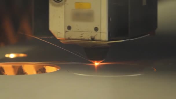 Laserskärning Metall Industriell Produktion — Stockvideo