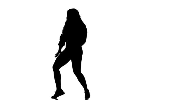プロのヒップホップブレイクダンサー スタイリッシュな若い美しい女の子の白い背景に黒のシルエット コンテンポラリー振付 ロングショット — ストック動画
